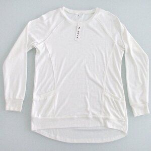 Misfay (NWT) Women's Long Sleeve Knit Top Size Medium